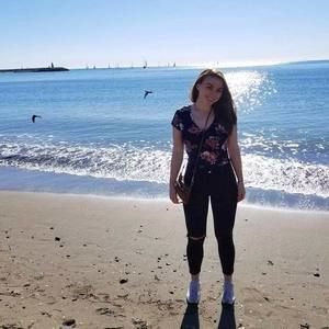 Meet your Posher, Ali